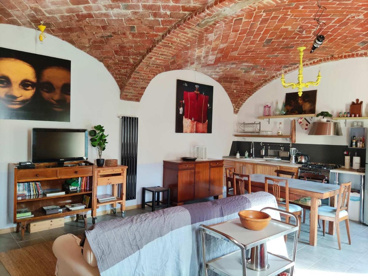 Corte Dell'Uva Belveglio Exteriör bild