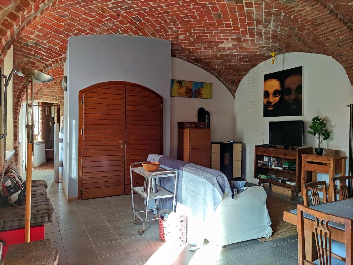 Corte Dell'Uva Belveglio Exteriör bild